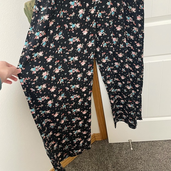 Jumpsuit - Picture 2 of 5